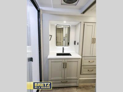 2026 Brinkley Model Z - Photo 15