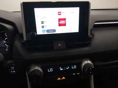 2024 Toyota RAV4 - Photo 13