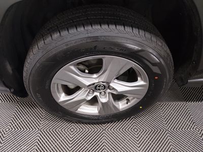 2024 Toyota RAV4 - Photo 10