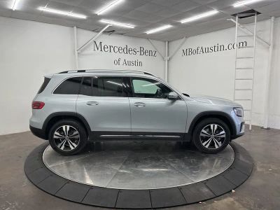 2026 Mercedes-Benz GLB — photo 8 view
