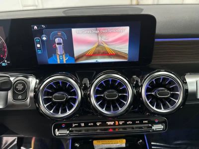 2026 Mercedes-Benz GLB — photo 47 view