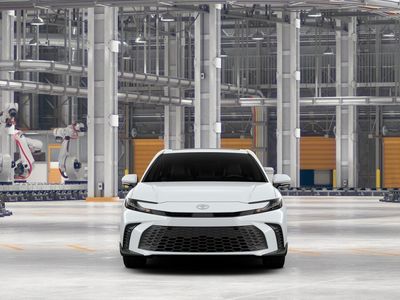 2026 Toyota Camry — photo 17 view