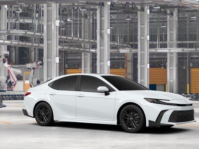 2026 Toyota Camry — photo 14 view