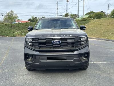 2026 Ford Expedition Max — side profile view