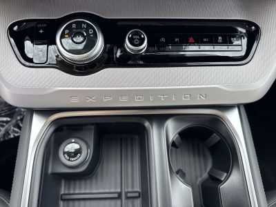 2026 Ford Expedition Max — photo 33 view