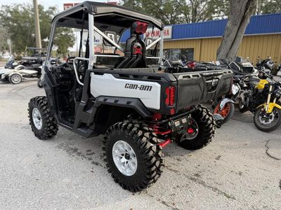 2025 Can-Am Defender X mr HD10 Hyper Silver & Legion Red - Photo 5