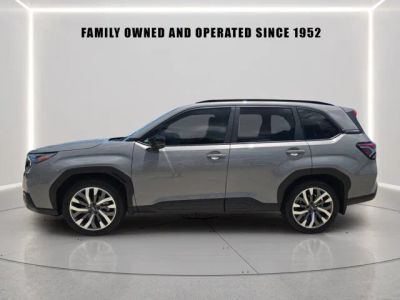 2025 Subaru Forester — detail view