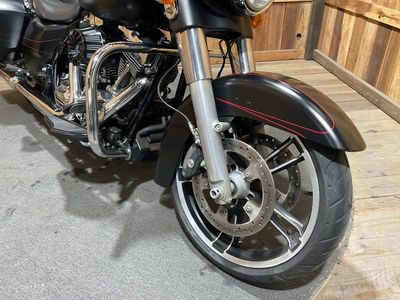 2015 Harley-Davidson Street Glide Special - Photo 11
