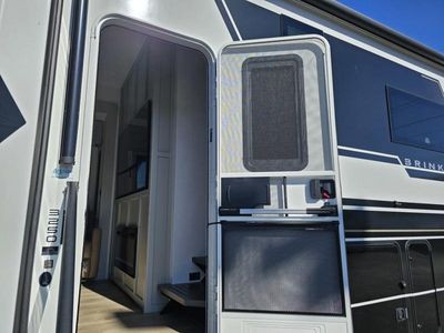 2025 Brinkley RV Model G - Photo 15