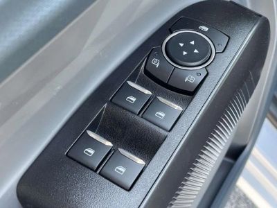 2026 Ford Maverick — photo 12 view