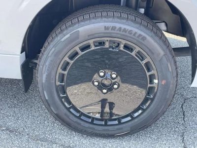 2026 Ford Maverick — photo 8 view