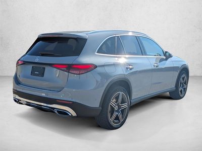 2026 Mercedes-Benz GLC 300 - Photo 2