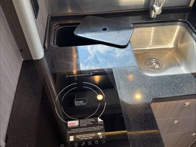 2026 Airstream Atlas 25MS - Photo 12