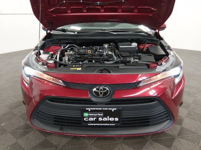 2024 Toyota Corolla — photo 9 view