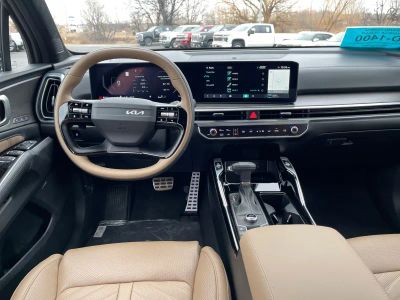 2026 Kia Sorento — photo 12 view