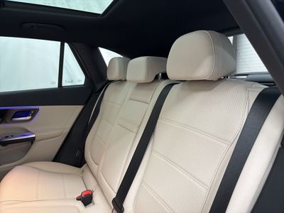 2026 Mercedes-Benz GLC — photo 19 view