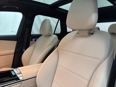 2026 Mercedes-Benz GLC — photo 13 view