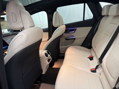 2026 Mercedes-Benz GLC — photo 20 view