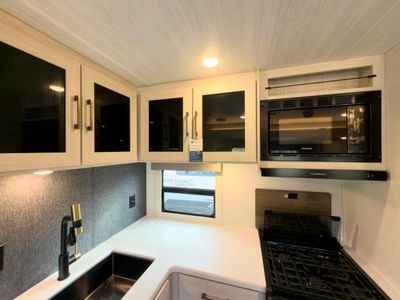 2026 Forest River RV Grand Surveyor - Photo 31