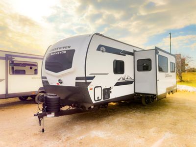 2026 Forest River RV Grand Surveyor - Photo 7