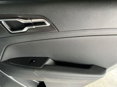 2026 Kia Sportage — photo 24 view