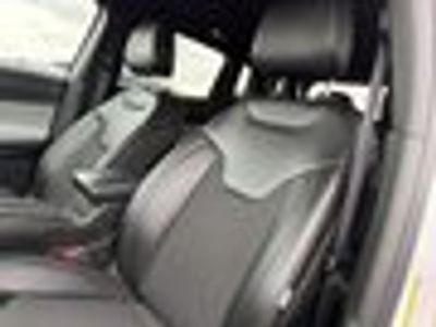 2025 Jeep Compass - Photo 17