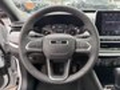 2025 Jeep Compass - Photo 18