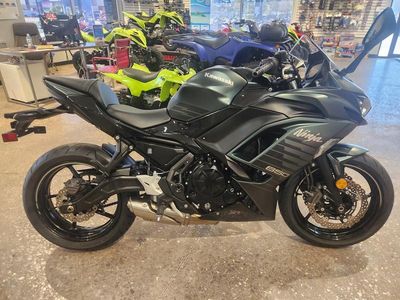 2025 Kawasaki Ninja 650 ABS - Photo 1