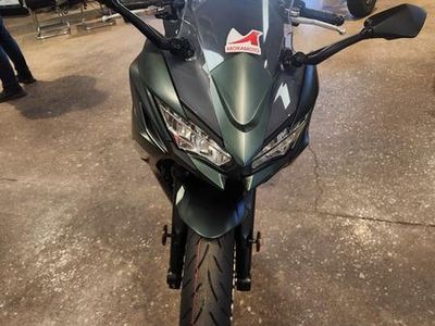2025 Kawasaki Ninja 650 ABS - Photo 3