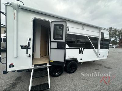 2026 Winnebago Thrive - Photo 6