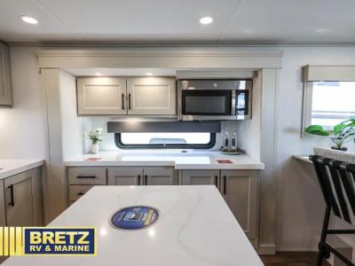2026 Grand Design Solitude - Photo 16
