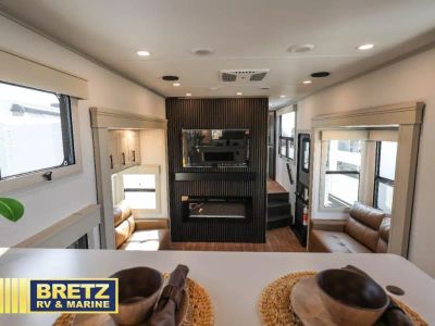 2026 Grand Design Solitude - Photo 23