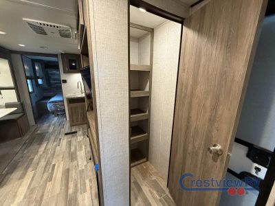 2022 CrossRoads RV Zinger - Photo 14