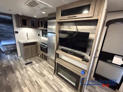 2022 CrossRoads RV Zinger - Photo 4