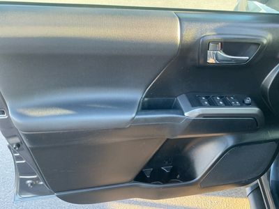 2022 Toyota Tacoma - Photo 15
