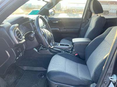 2022 Toyota Tacoma - Photo 9