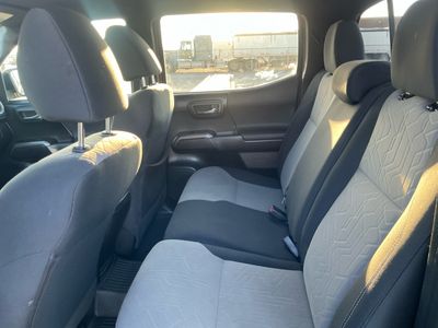 2022 Toyota Tacoma - Photo 17