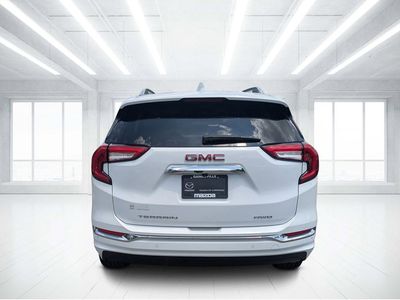 2022 GMC Terrain - Photo 4