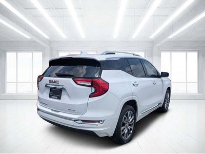 2022 GMC Terrain - Photo 3