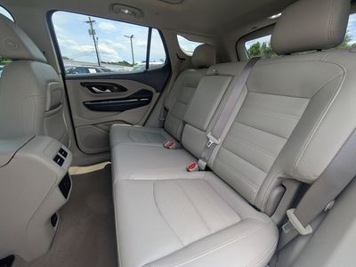 2022 GMC Terrain - Photo 13