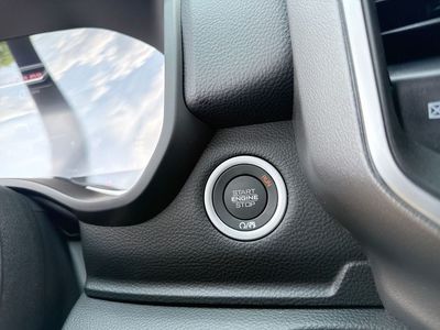 2026 Ram 1500 — photo 18 view