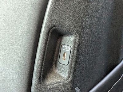 2026 Kia Sorento — photo 17 view