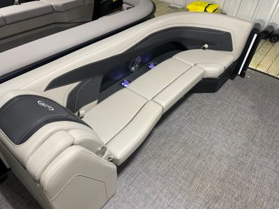 2026 Barletta Cabrio C24Q - Photo 3