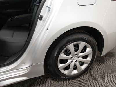 2025 Toyota Corolla - Photo 10