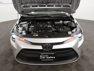 2025 Toyota Corolla - Photo 9