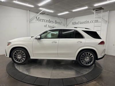 2026 Mercedes-Benz GLE — interior view