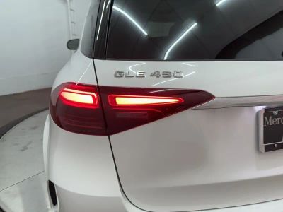 2026 Mercedes-Benz GLE — photo 32 view