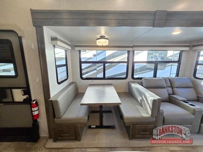 2022 Rockwood Ultra Lite 2893BS - Photo 15