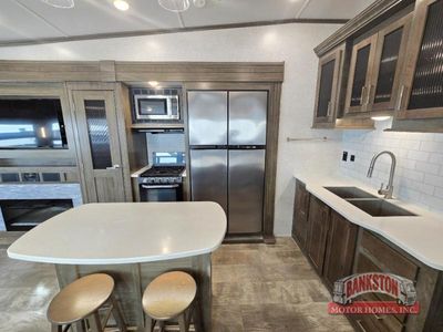 2022 Rockwood Ultra Lite 2893BS - Photo 9