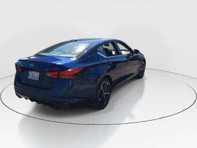 2024 Nissan Altima — photo 7 view